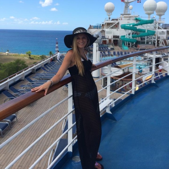 Meet your Posher, Krissy - Picture 3 of 8